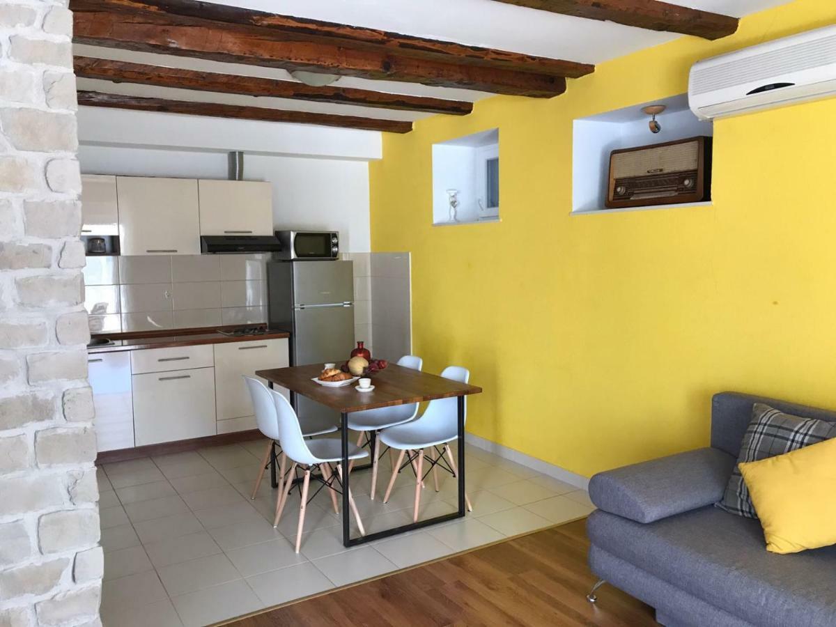 Apartment Bruno Šibenik Exterior foto